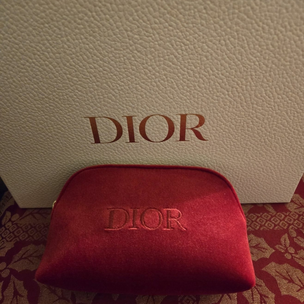 D Authentic Red Pouch